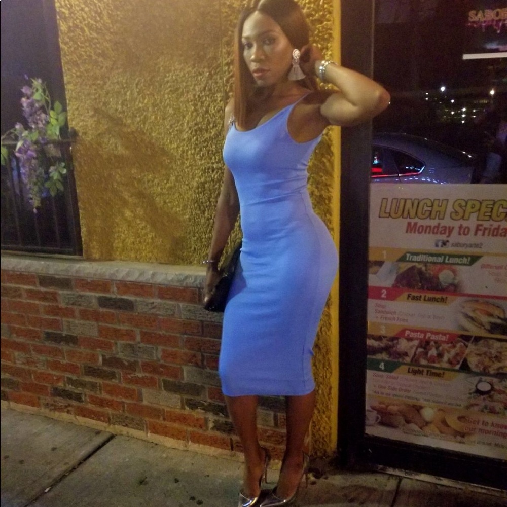 Meet your Posher, Vicky Tasha Mac